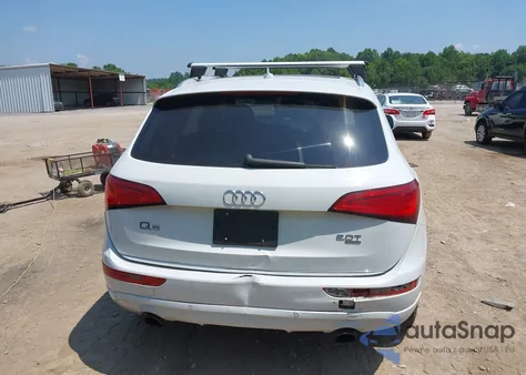 2015 Audi Q5 2.0T Premium z USA, uszkodzony, nr VIN WA1LFAFP8FA016966